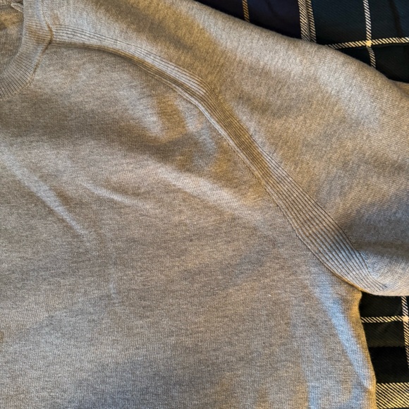 Calvin Klein Grey Sweatshirt/Crewneck - Picture 3 of 10
